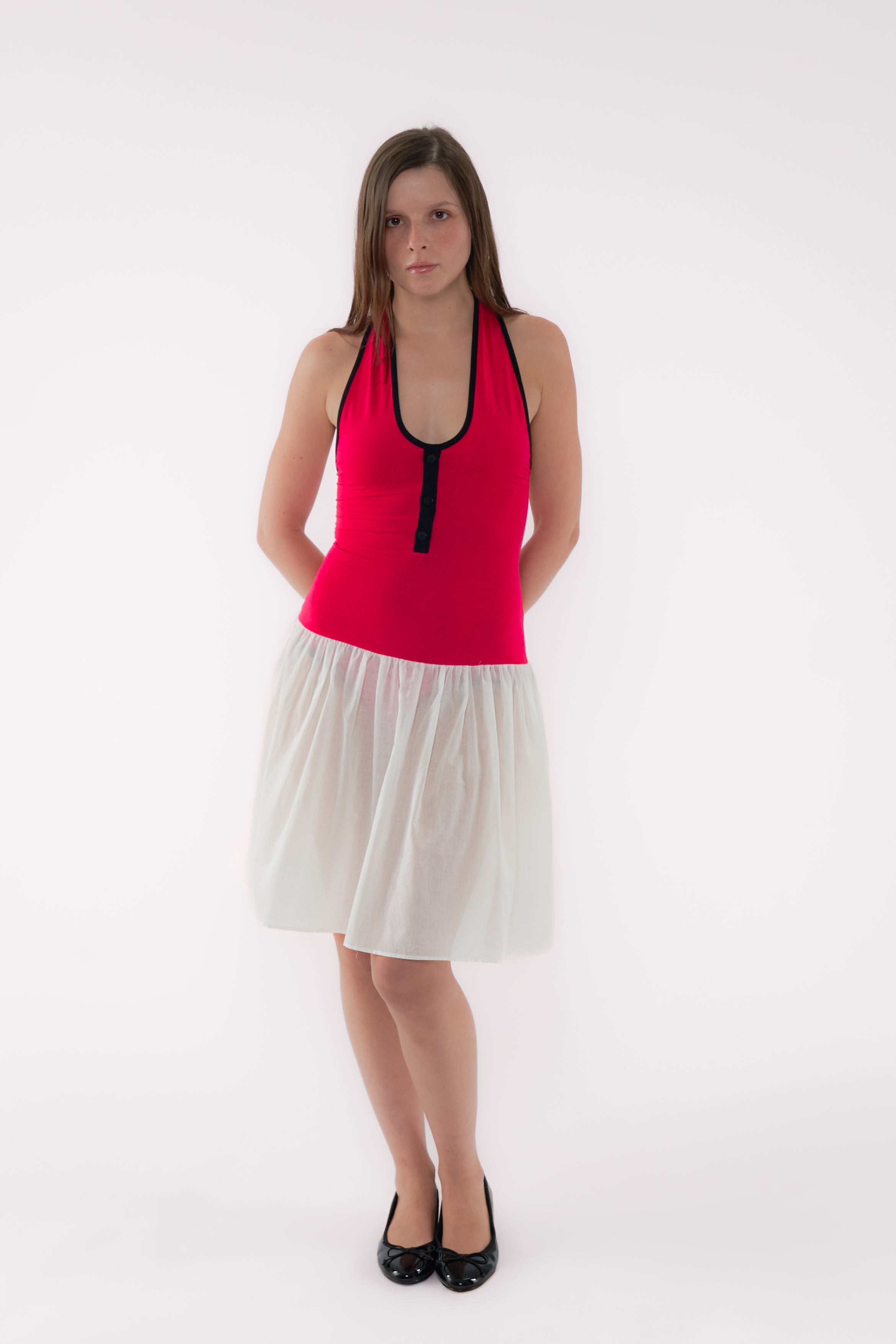 【NUBIAN】Lucila Safdie apple skrit Lucila Safdie - NUBIAN